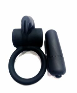 Anillo vibrador con conejito realizado en silicona suave y sedosa de gran calidad. Totalmente seguro para el cuerpo. TS&F, tus juguetes eróticos en Canarias.
